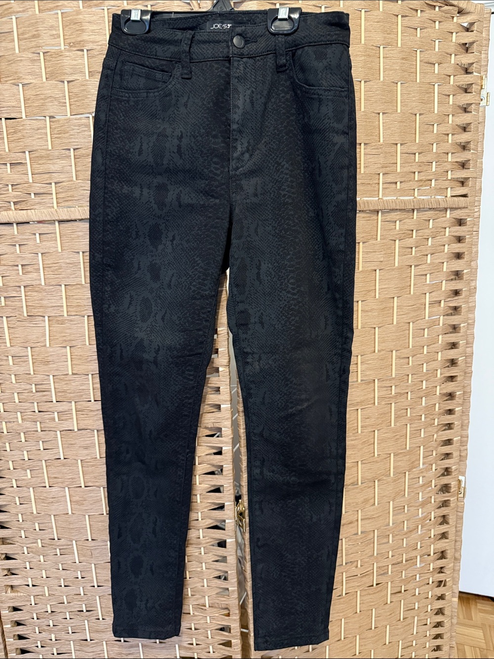 Size 27 Joe's Jeans Black Snake-Print Skinny Jeans